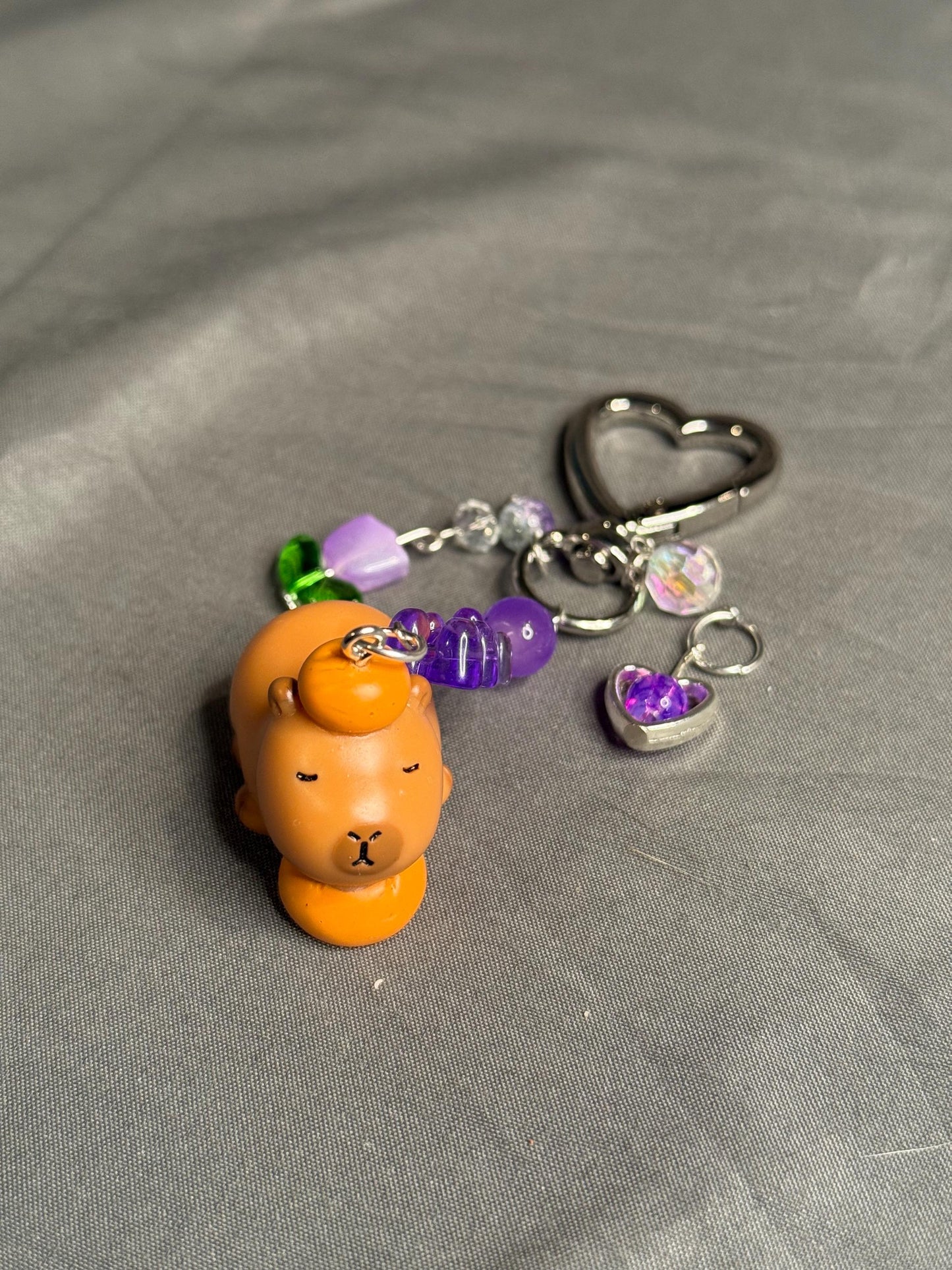 Capybara Keychain-Purple w/ Heart Clip