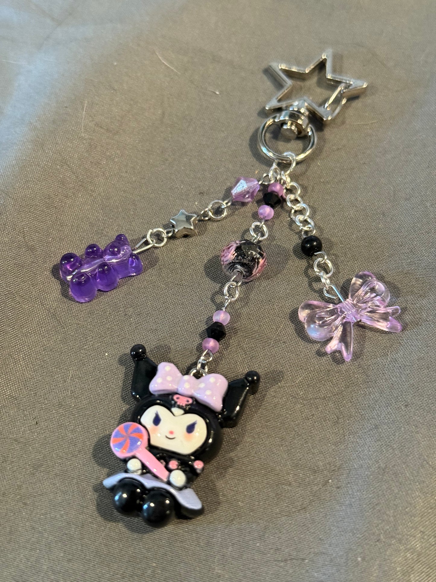Kuromi Keychain (black/purple w/ star clip)