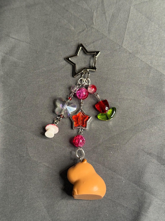 Capybara Keychain-Red w/ Star Clip