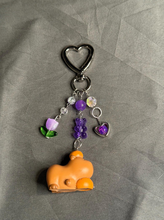 Capybara Keychain-Purple w/ Heart Clip
